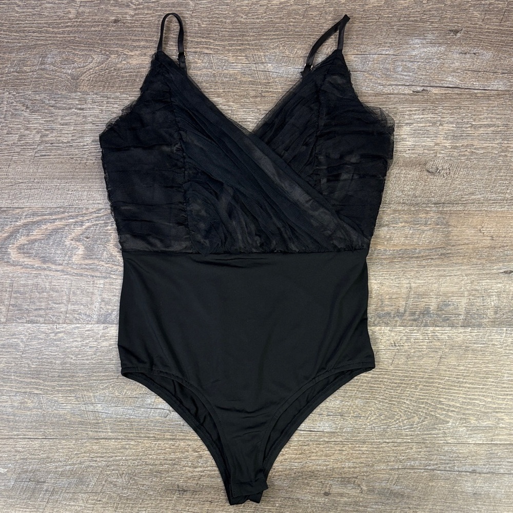 🖤 VERA & LUCY Black Bodysuit / One-Piece Swimsuit – Size M
